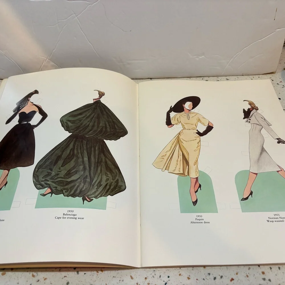 Vintage‎ 1985 Great Fashion Designs of the Fifties Paper Dolls Book Tom Tierney